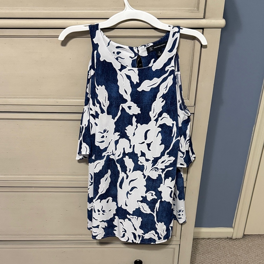 INC International Concepts Navy and White Floral Tank Top